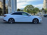 Hyundai Elantra-11