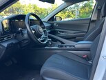 Hyundai Elantra-15