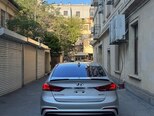 Hyundai Elantra-5