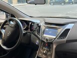 Hyundai Elantra-5