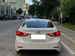 Hyundai Elantra-3
