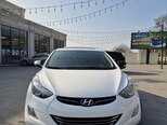 Hyundai Elantra-1