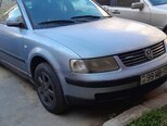 Volkswagen Passat-5