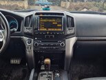 Toyota Land Cruiser-2