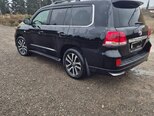 Toyota Land Cruiser-4