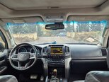 Toyota Land Cruiser-10