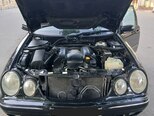 Mercedes E 240-3