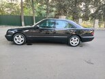 Mercedes E 240-8