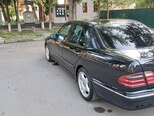 Mercedes E 240-10