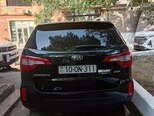 Kia Sorento-4