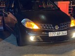 Nissan Tiida-13