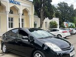Toyota Prius-4