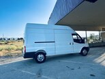 Ford Transit-9