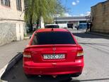 Opel Astra-2