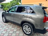 Kia Sorento-8