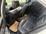 Mercedes E 220-11