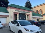 Toyota Prius-2