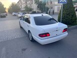 Mercedes E 240-2