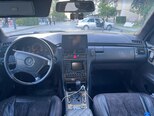 Mercedes E 240-12