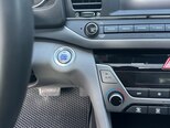 Hyundai Elantra-16