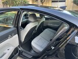 Hyundai Elantra-9
