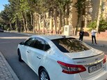 Nissan Sentra-9
