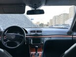Mercedes E 220-3