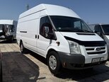 Ford Transit-5