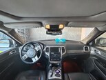 Jeep Grand Cherokee-3