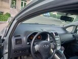 Toyota Auris-2