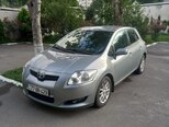 Toyota Auris-1