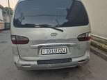 Hyundai H-1-2