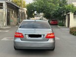 Mercedes E 220-8