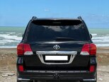 Toyota Land Cruiser-8