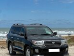 Toyota Land Cruiser-5