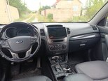 Kia Sorento-9