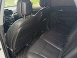 Kia Sorento-8