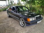 Mercedes 190-2