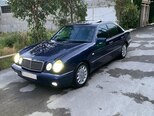 Mercedes E 240-2