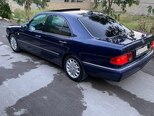 Mercedes E 240-3