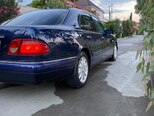 Mercedes E 240-7