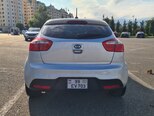 Kia Rio-4