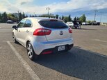 Kia Rio-10