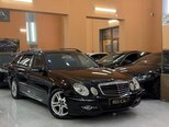 Mercedes E 220-1
