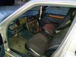 Mercedes 230 E-6