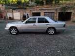 Mercedes 230 E-3