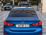 Hyundai Elantra-7