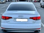 Audi A4-2