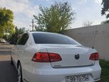 Volkswagen Passat-3