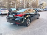 Hyundai Elantra-14
